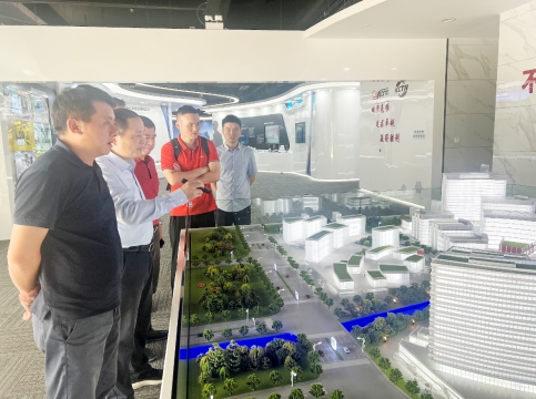 鹿山新材走進(jìn)廣納院 深化新材料技術(shù)開發(fā)交流